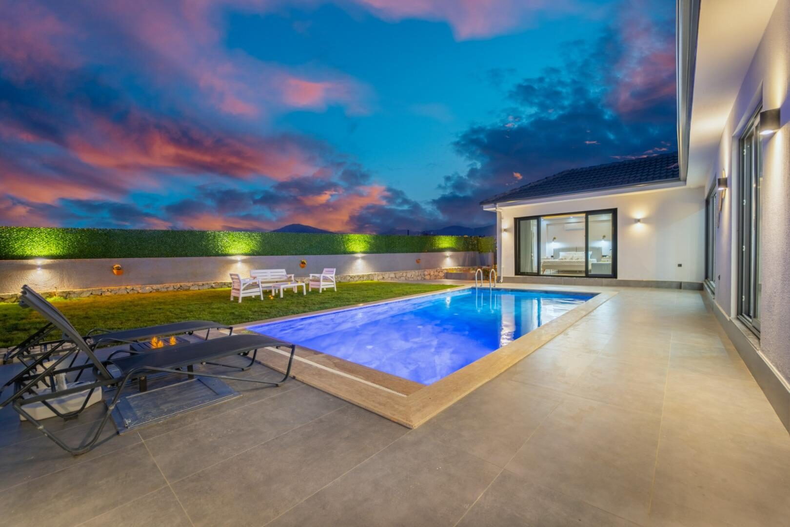 Villa Libertas 1 — 8