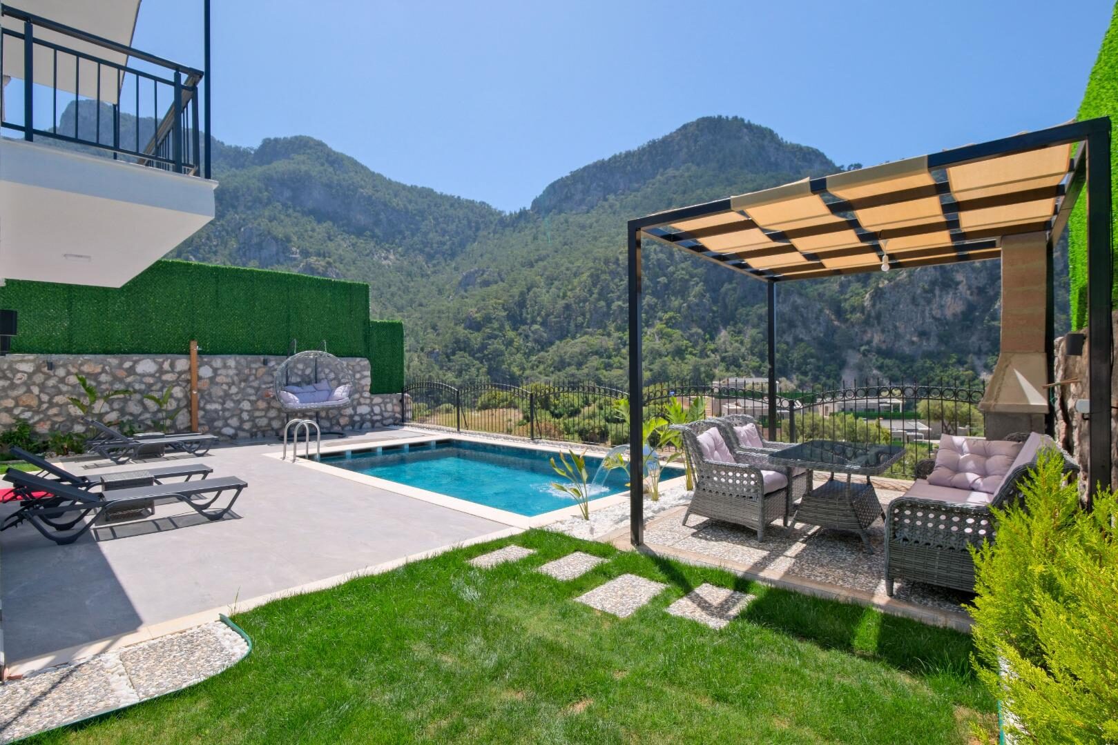 Villa Montana Kirme — 12