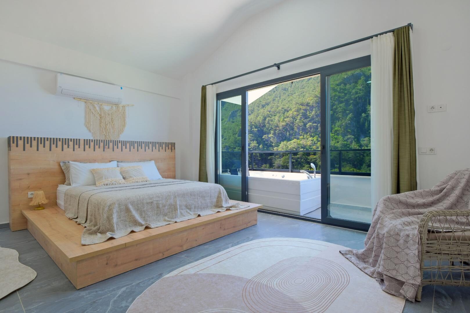 Villa Luna — 36