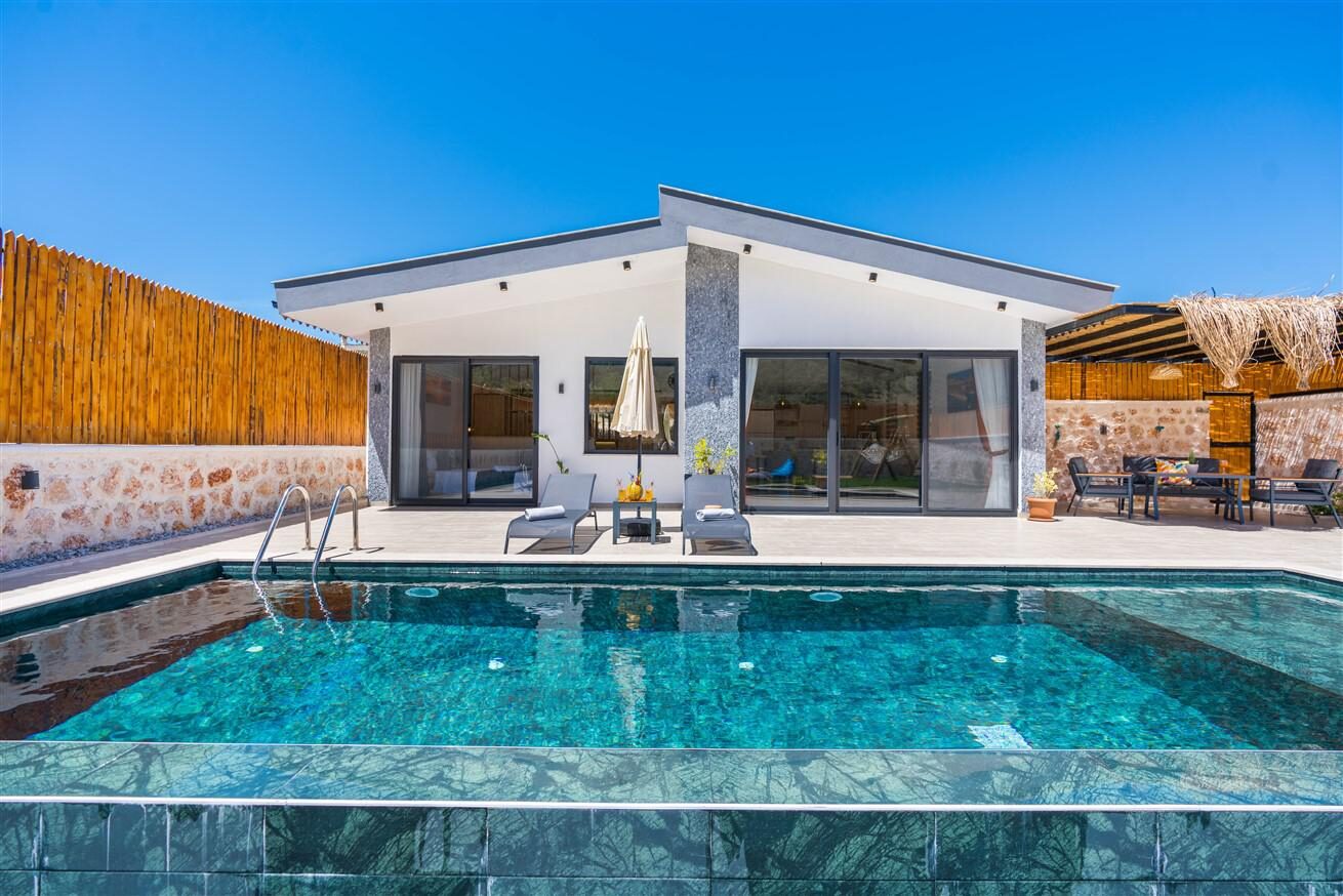 Villa Apollon — 11