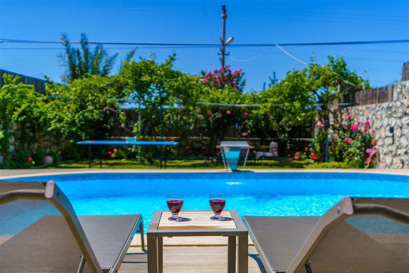 Villa Yek — 24