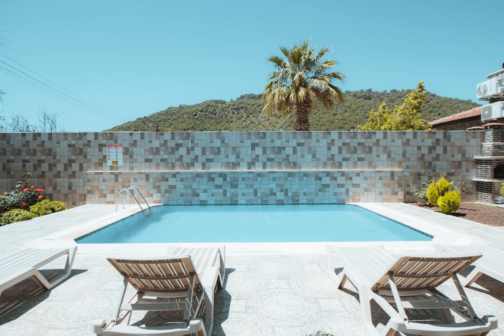 Villa Devina — 18