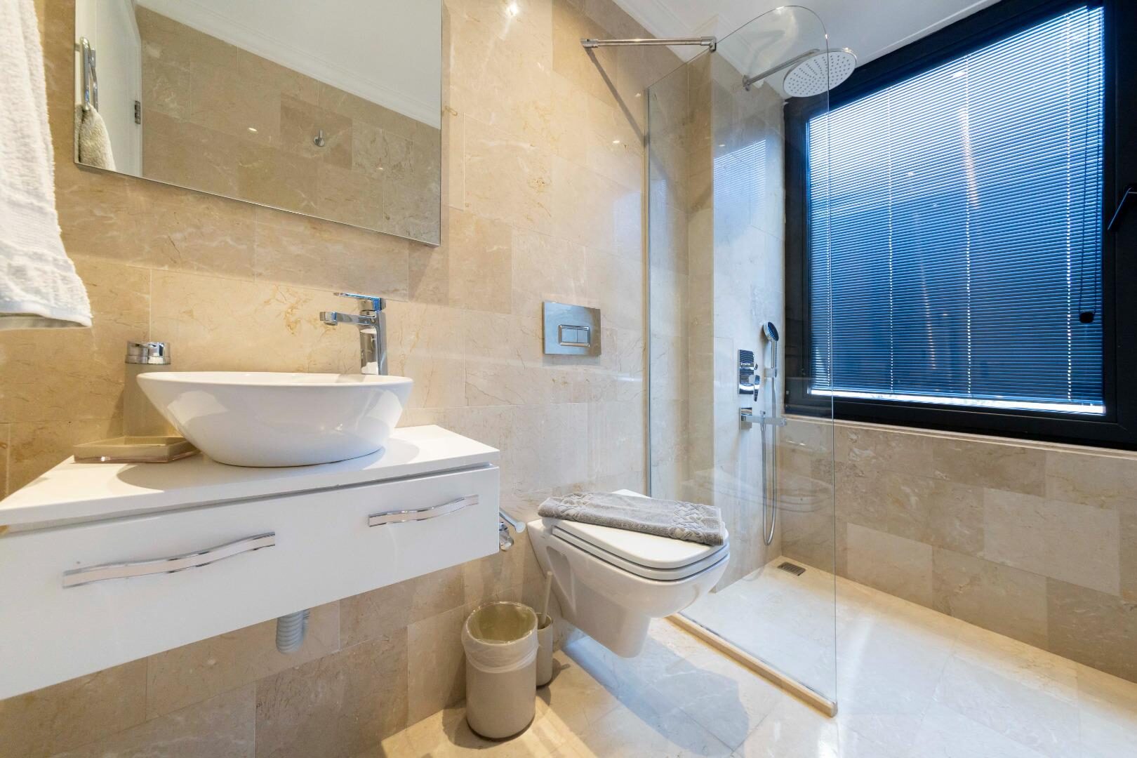 Villa Lumineux — 32