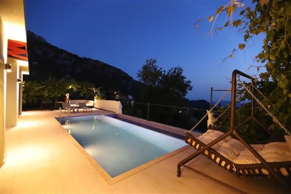 Villa Odesa — 14