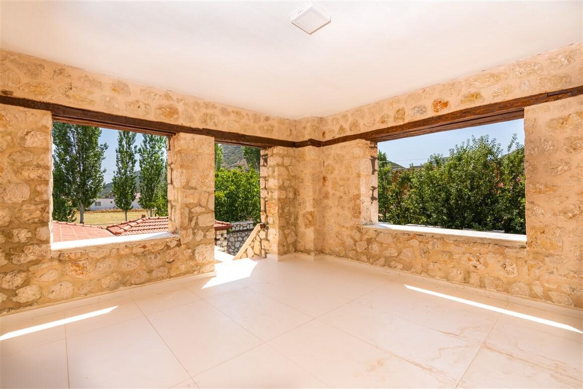 Villa Şah Bezirgan — 19