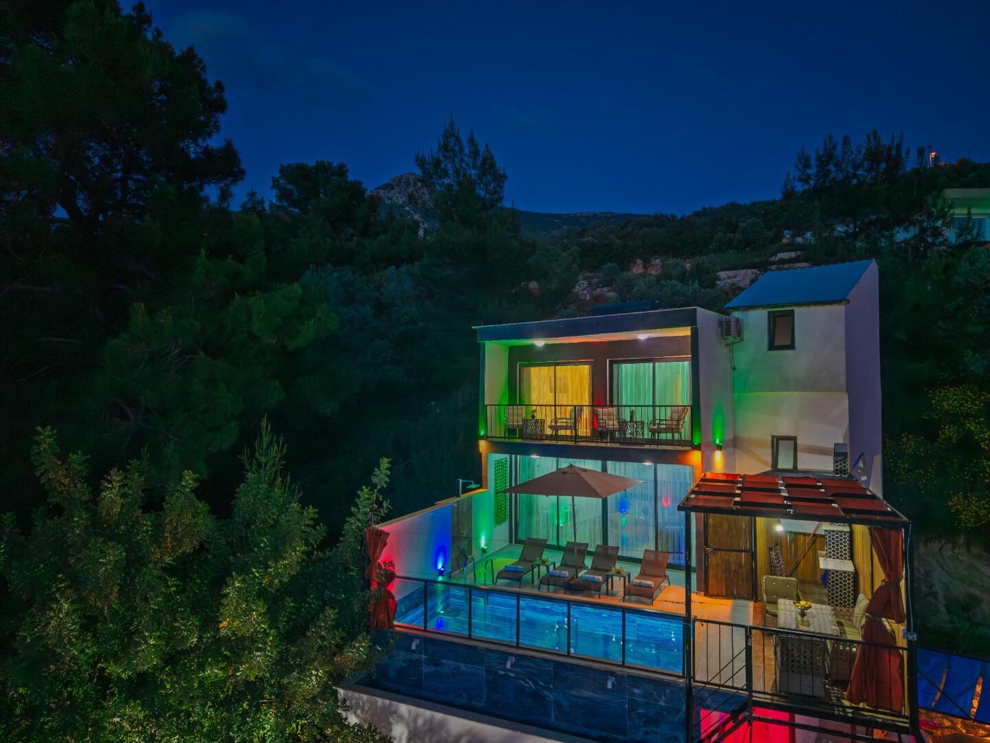 Villa Astanos 1 — 27