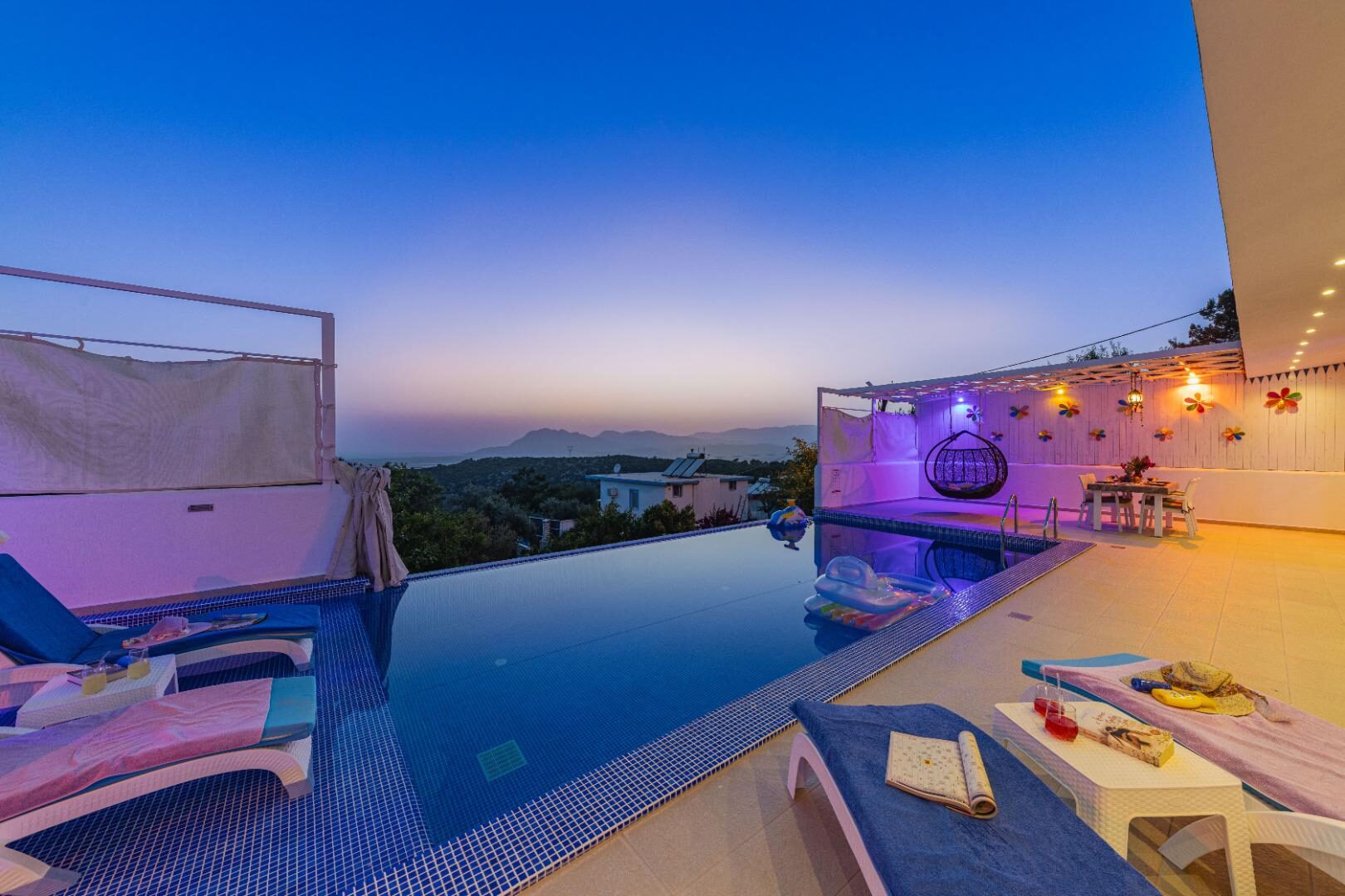 Villa Elsara — 8