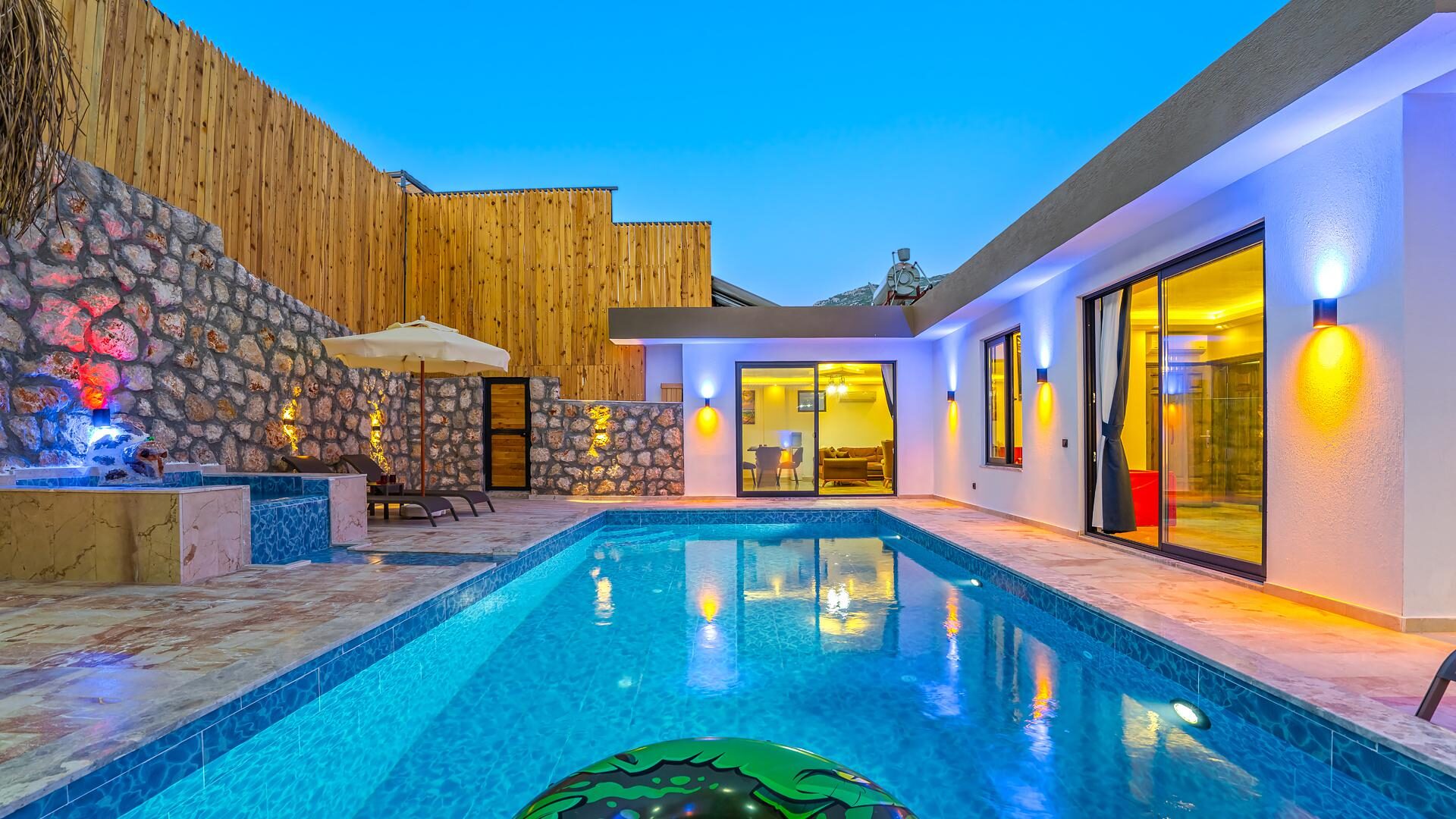Villa Dimare 3 — 5
