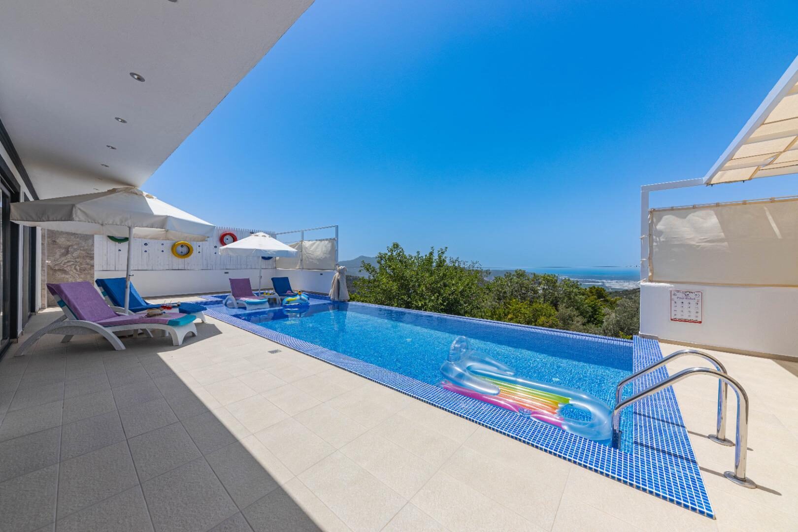 Villa Elsara — 19