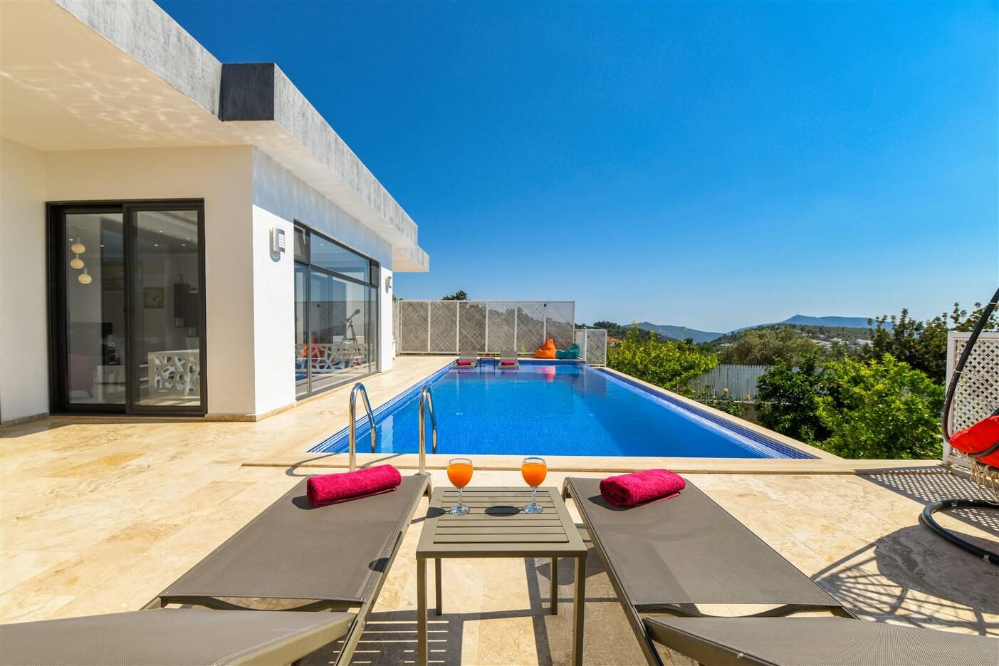 Villa Nur — 61