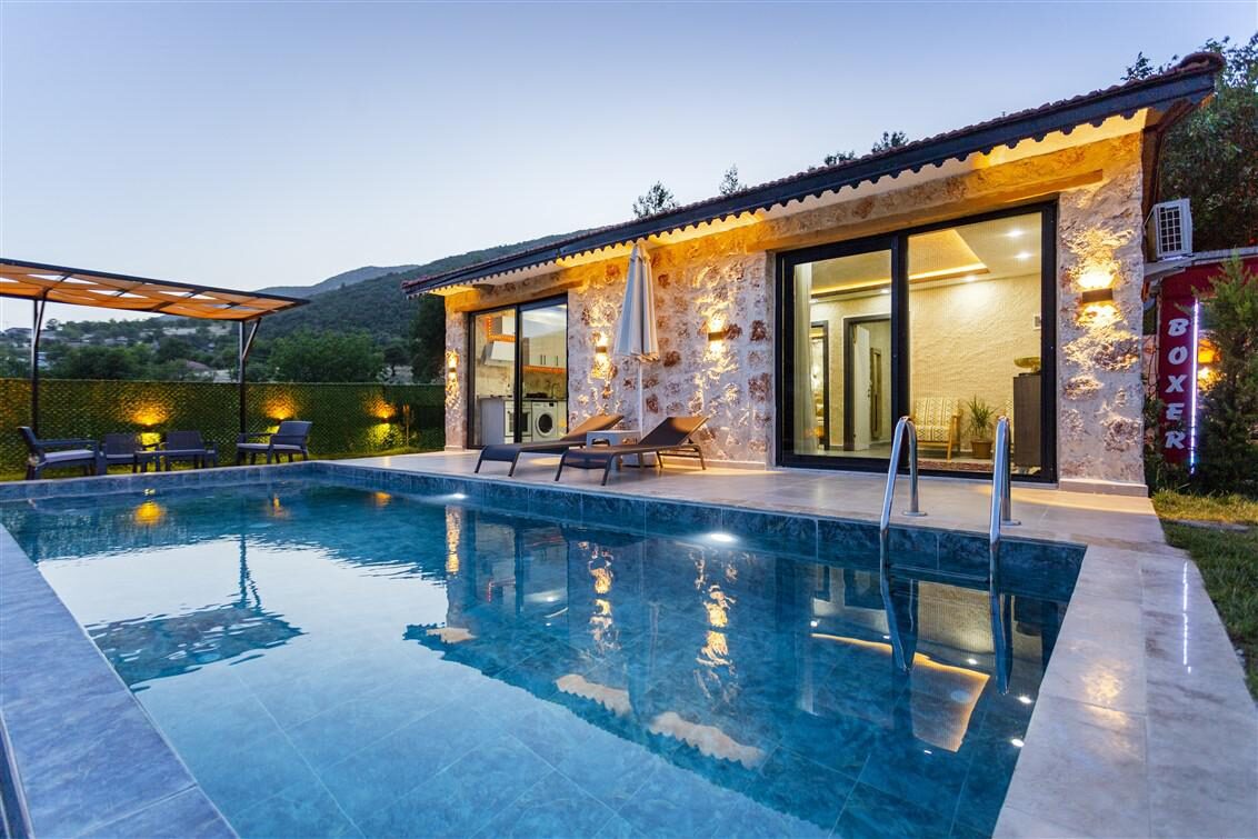 Villa Menesa — 7
