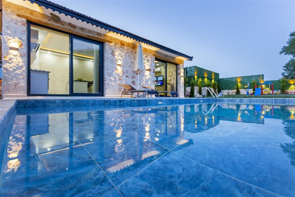 Villa Menesa — 14