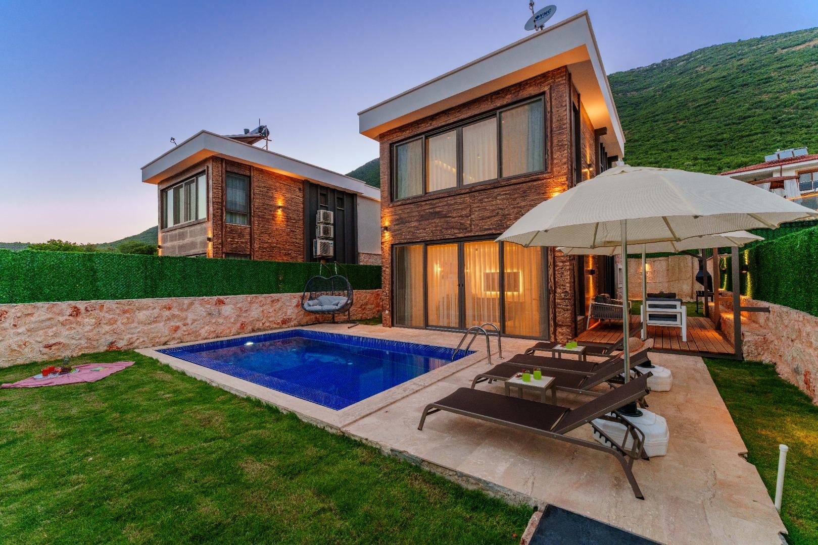Villa Brown