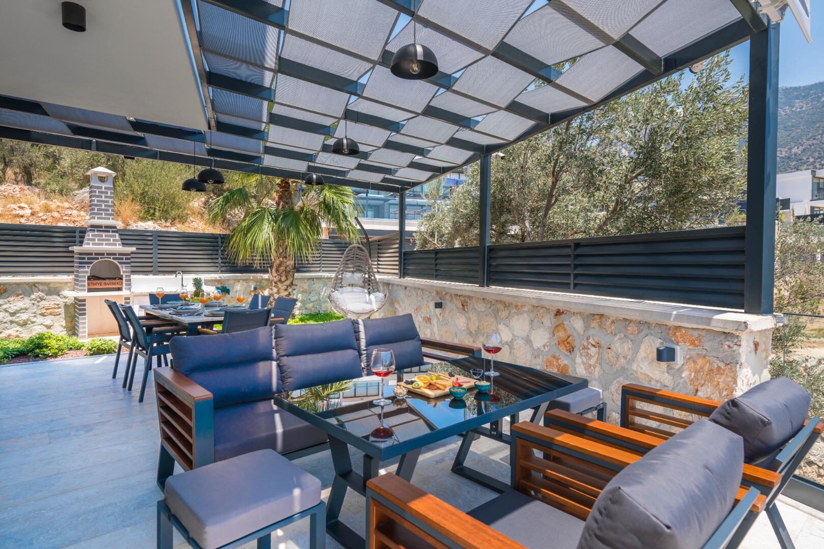Villa Moonset — 8