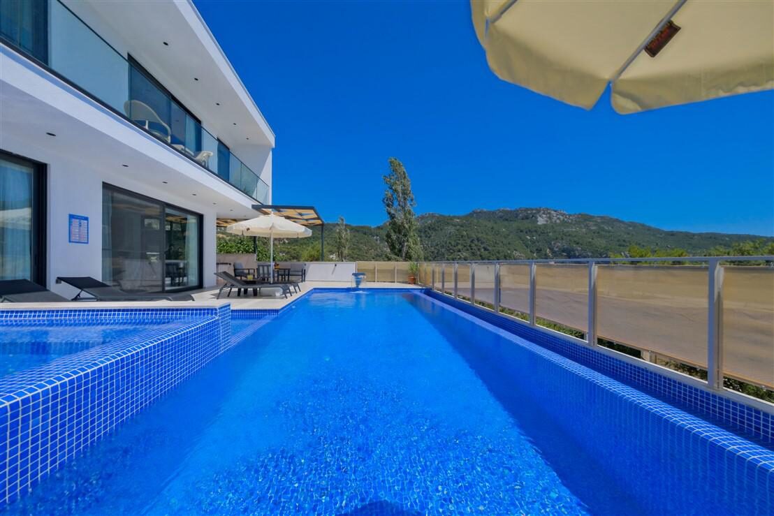 Villa Dolce Deluxe — 120