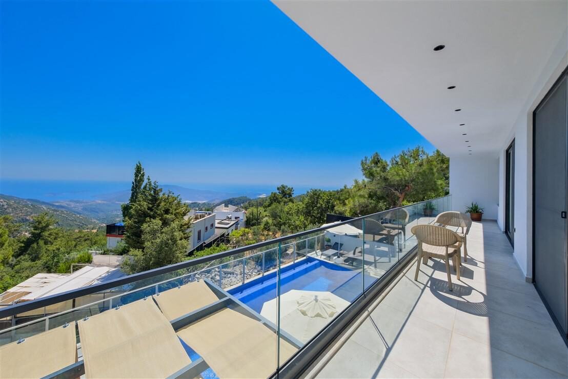 Villa Dolce Deluxe — 125
