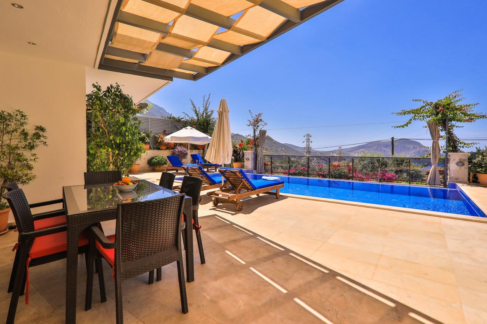 Villa Esma — 8