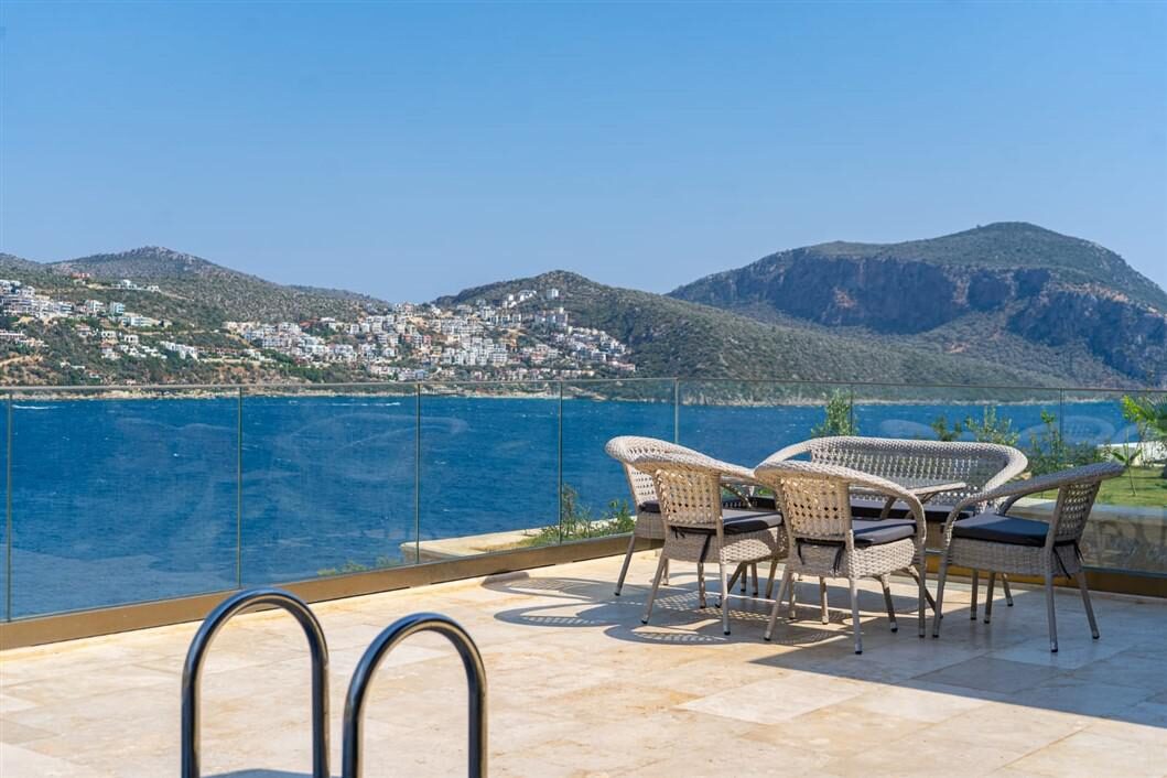 Villa Banu Exclusive — 83