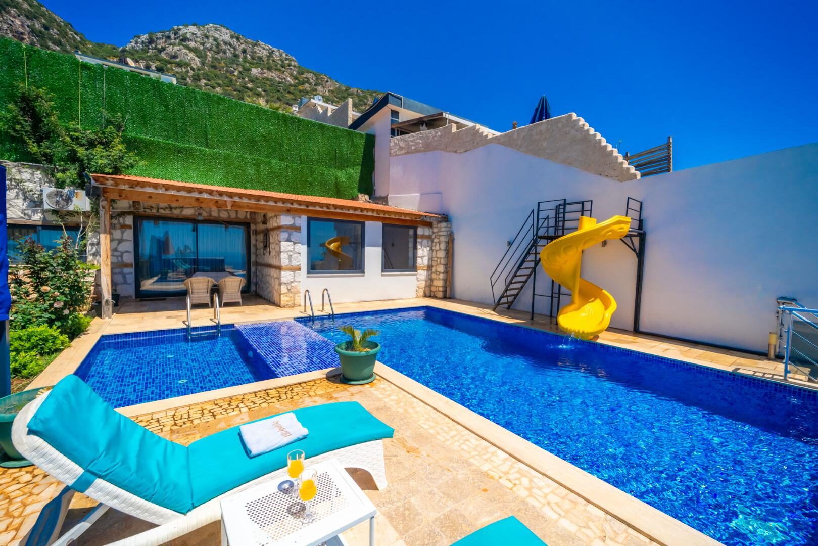 Villa Anahita — 7