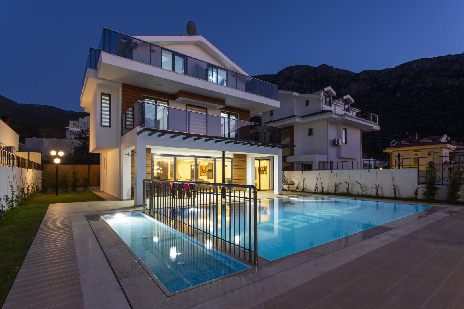 Villa Berzan — 8