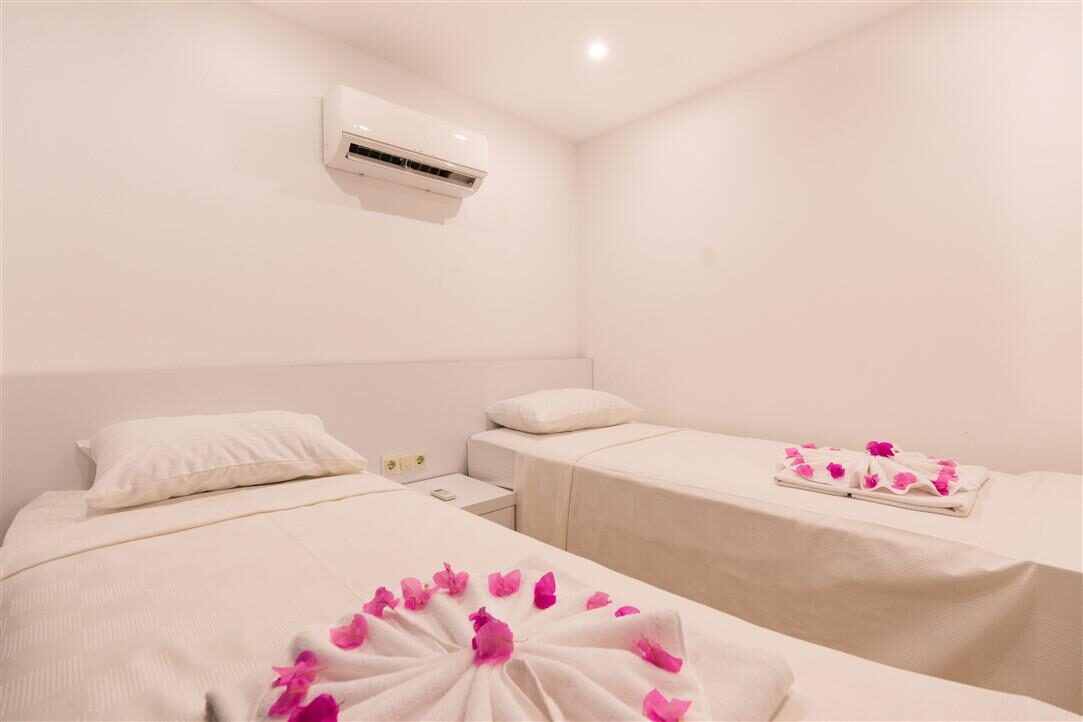 Villa City — 40