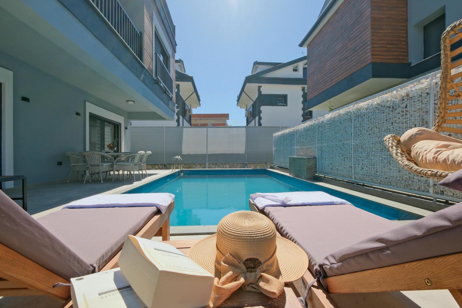 Villa White 2 — 8