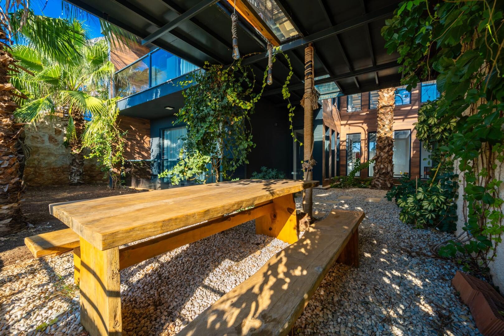 Villa Everest — 6