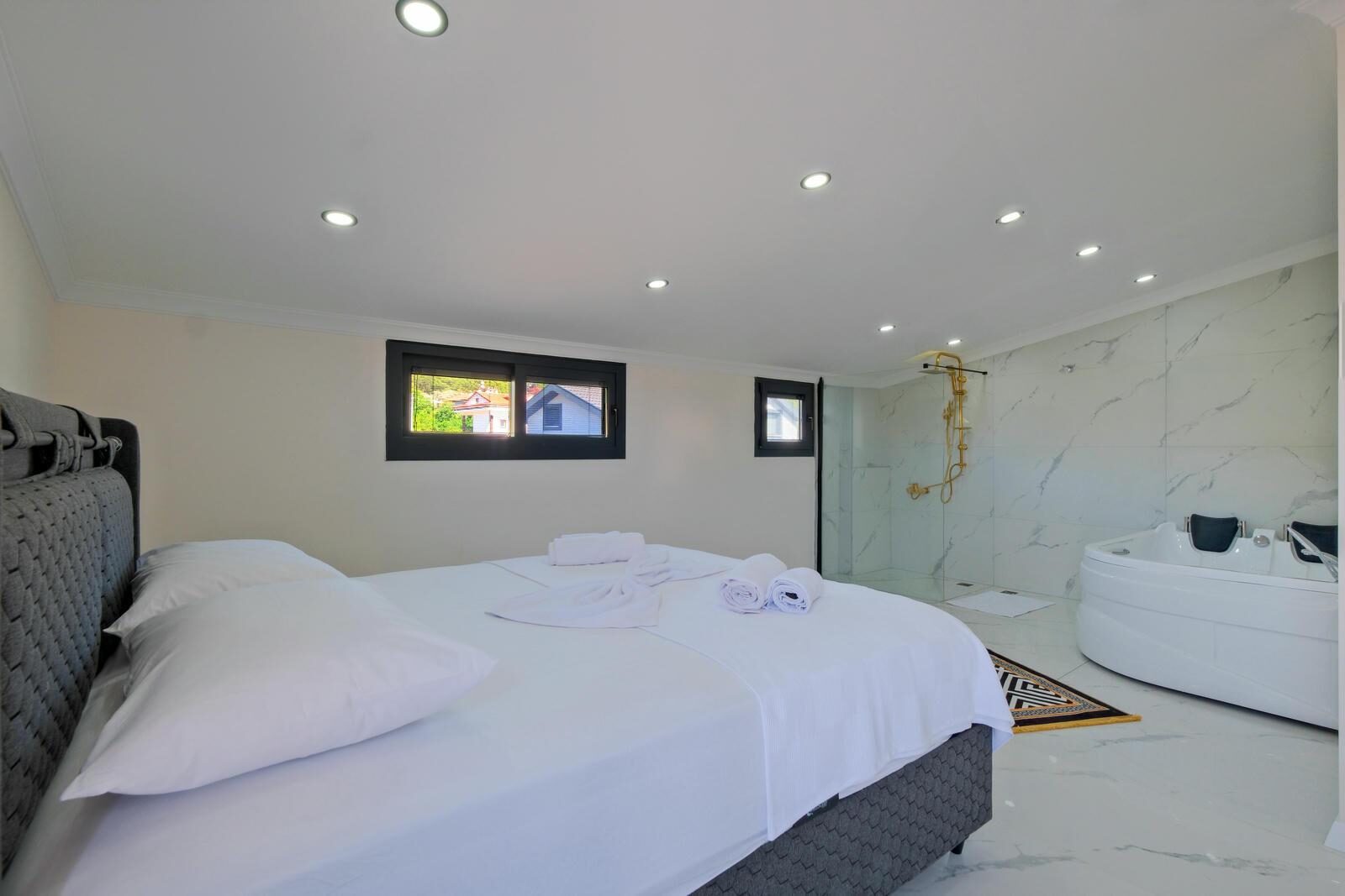 Villa White 2 — 32