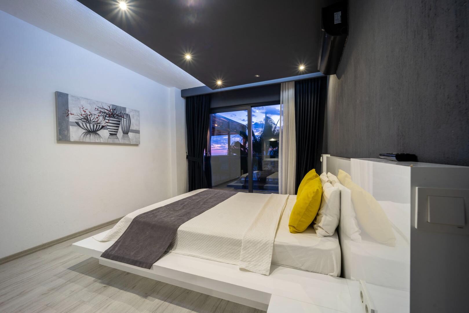 Villa Everest — 60