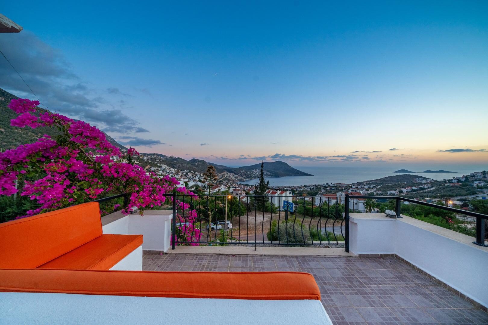 Villa Seas The Day — 46