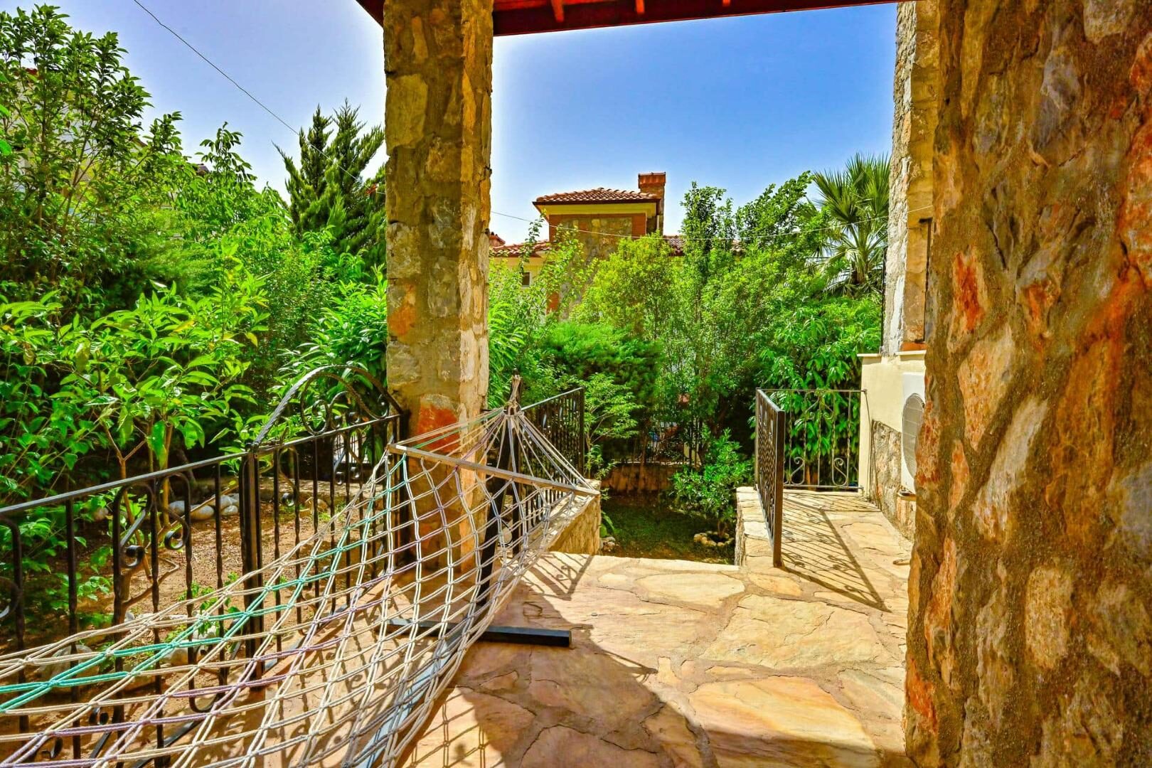 Villa Massimo — 13
