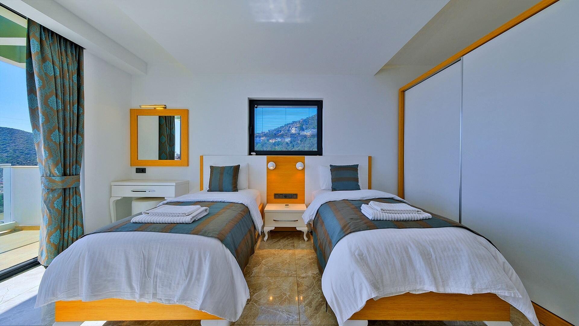 Villa Topçu Duo — 64