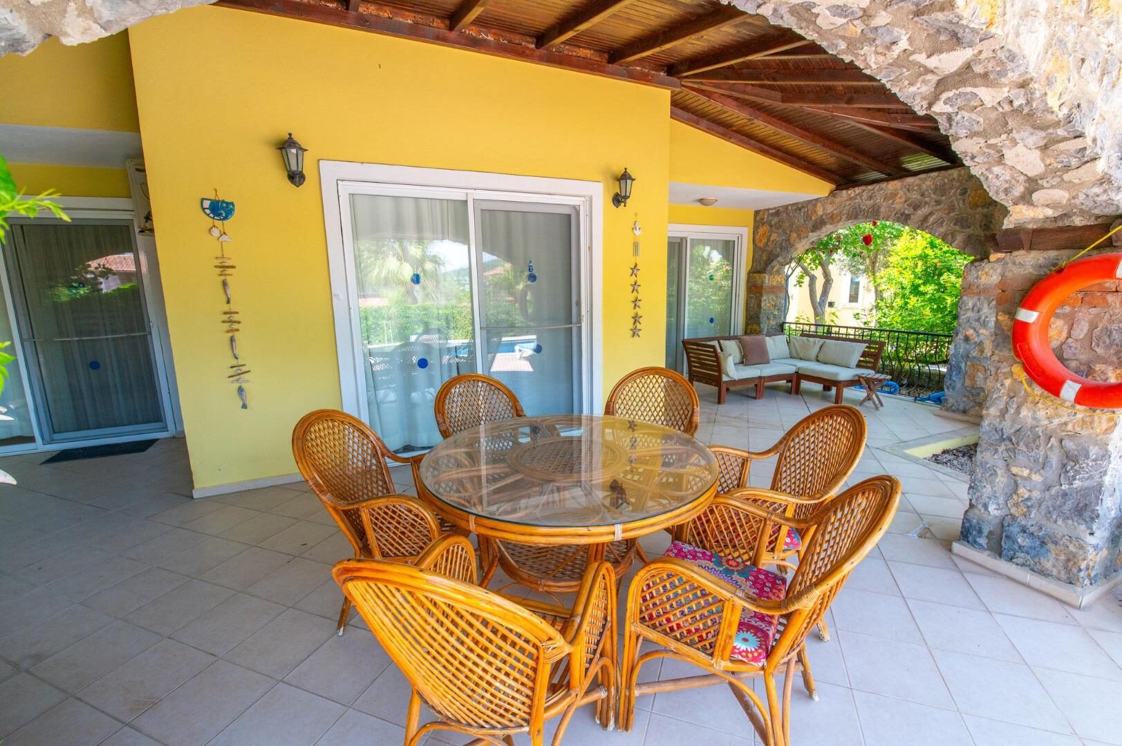 Villa Alora — 13