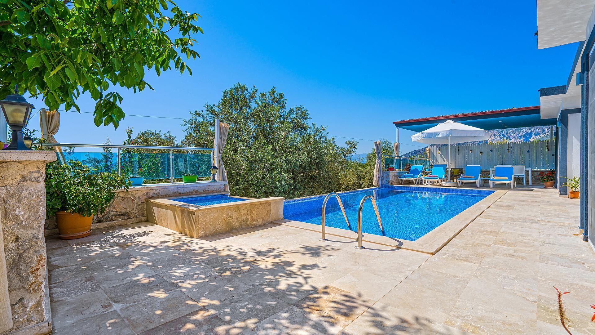 Villa Samyeli Üzümlü — 12