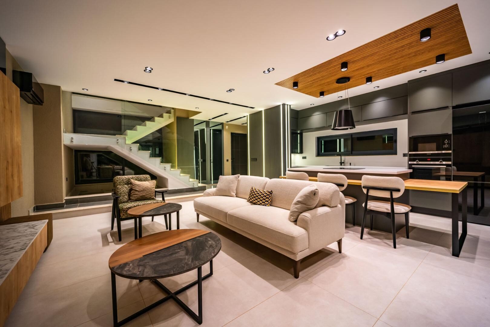 Villa Aura C — 25