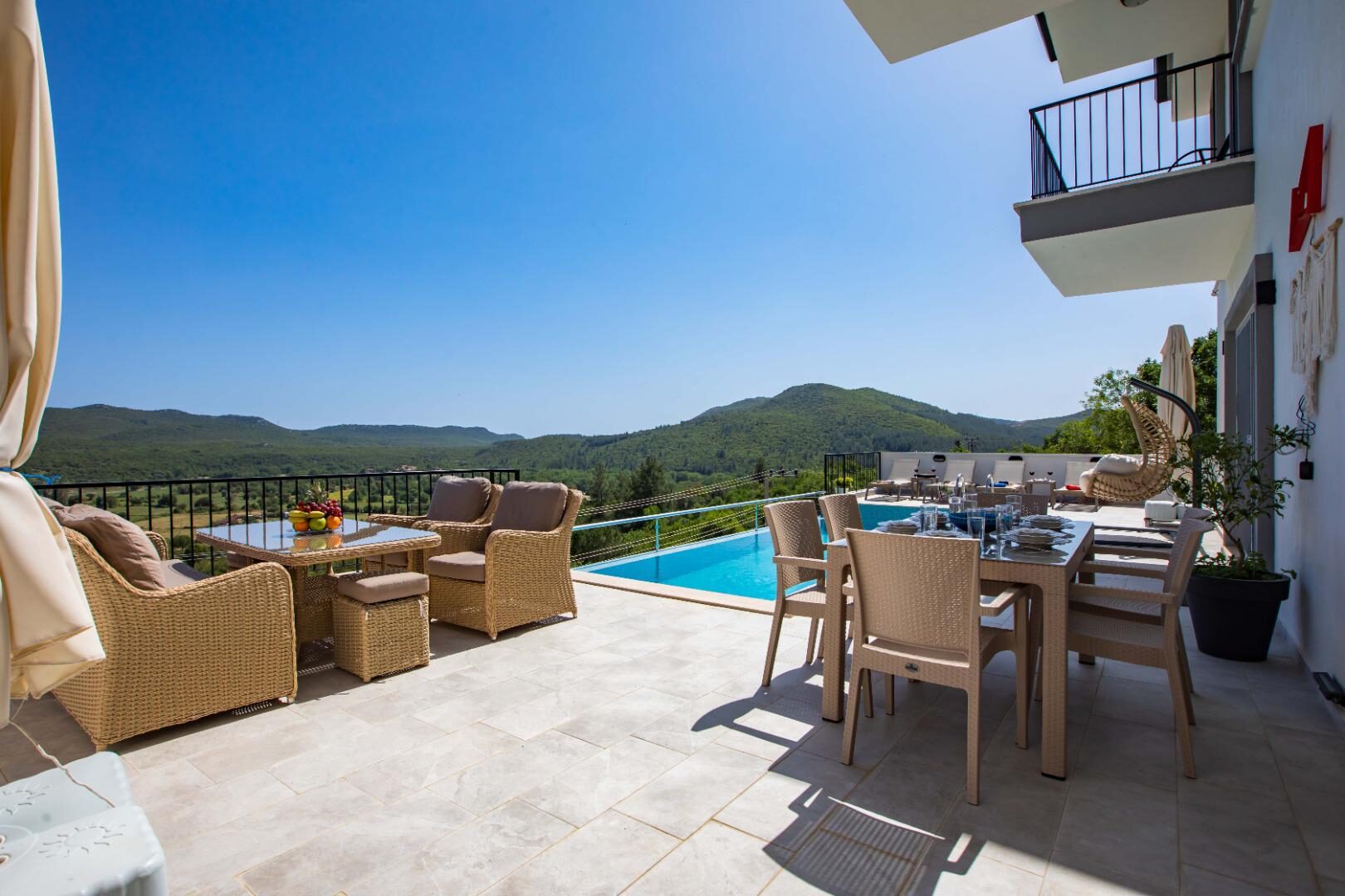 Villa Ata — 97