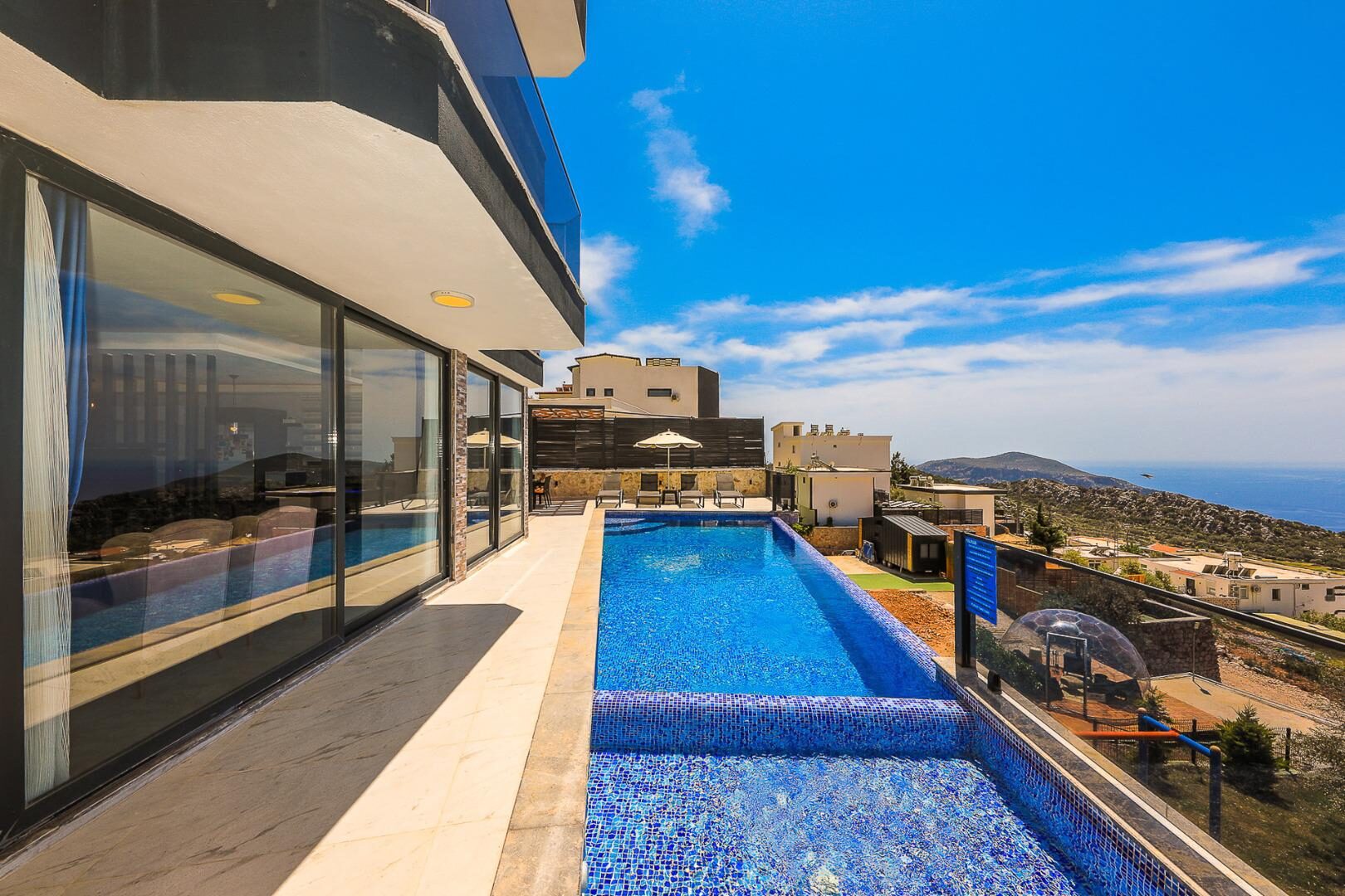 Villa Grand — 4