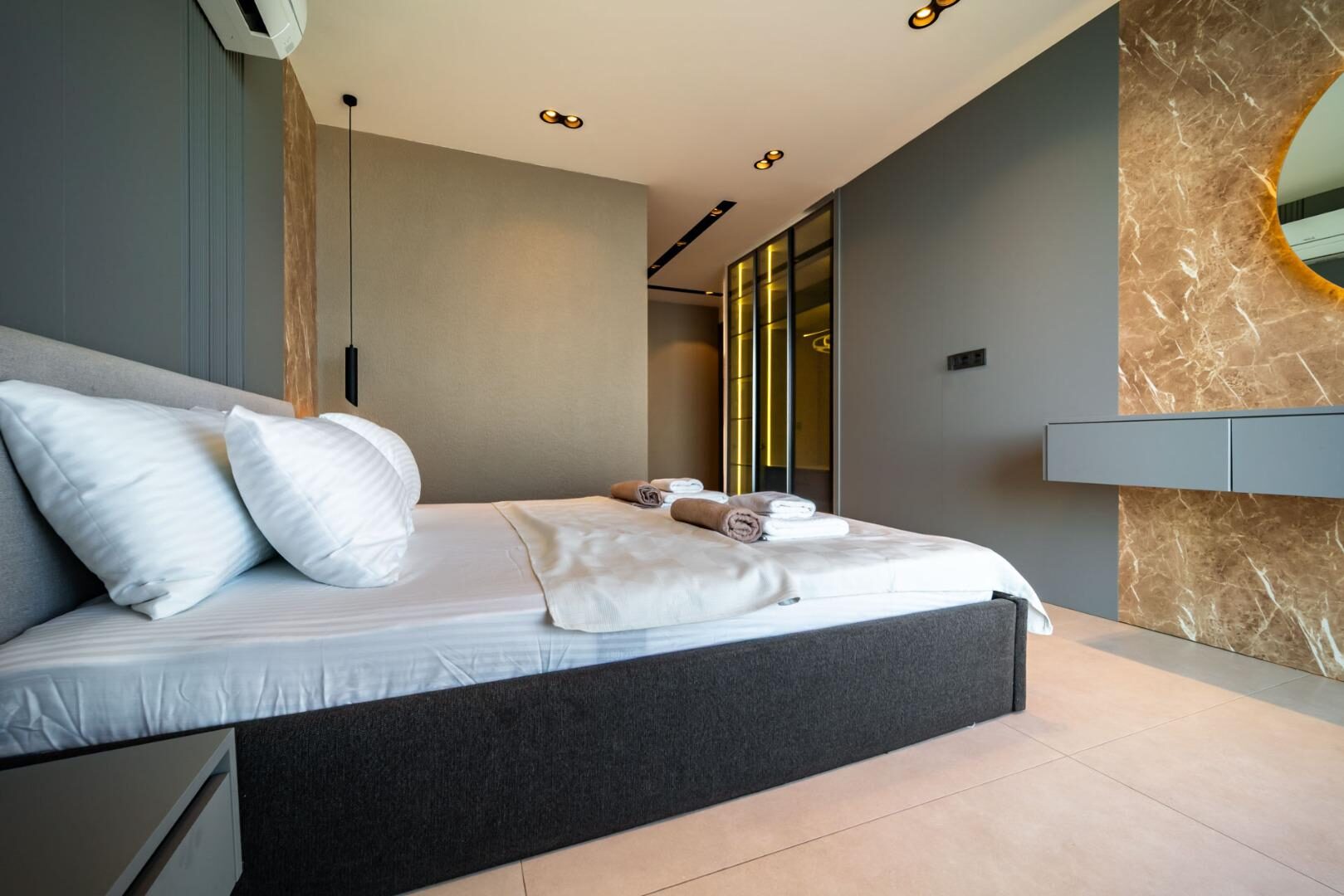 Villa Aura E — 49