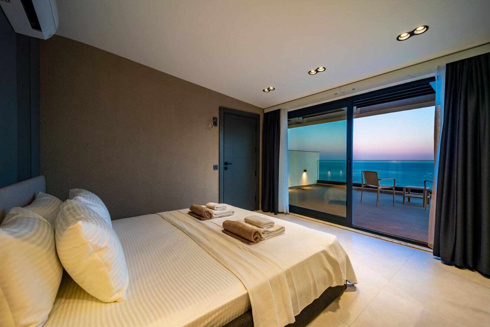 Villa Aura D — 55