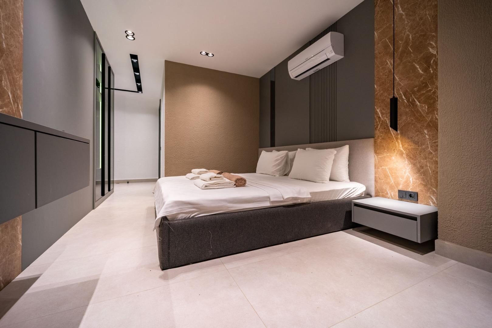 Villa Aura D — 69