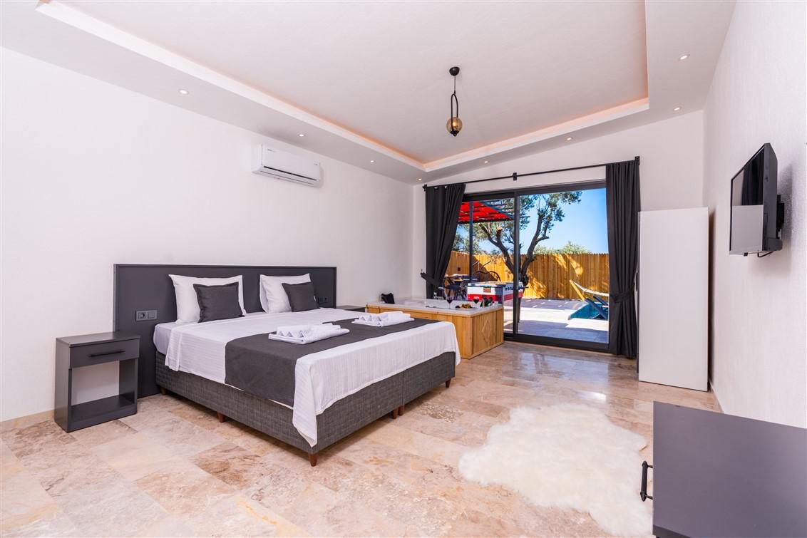 Villa İbiza — 75