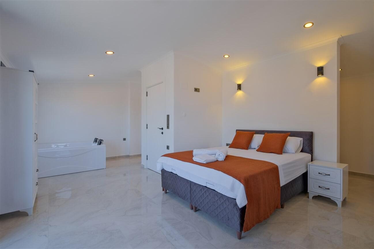 Villa Santorini — 56
