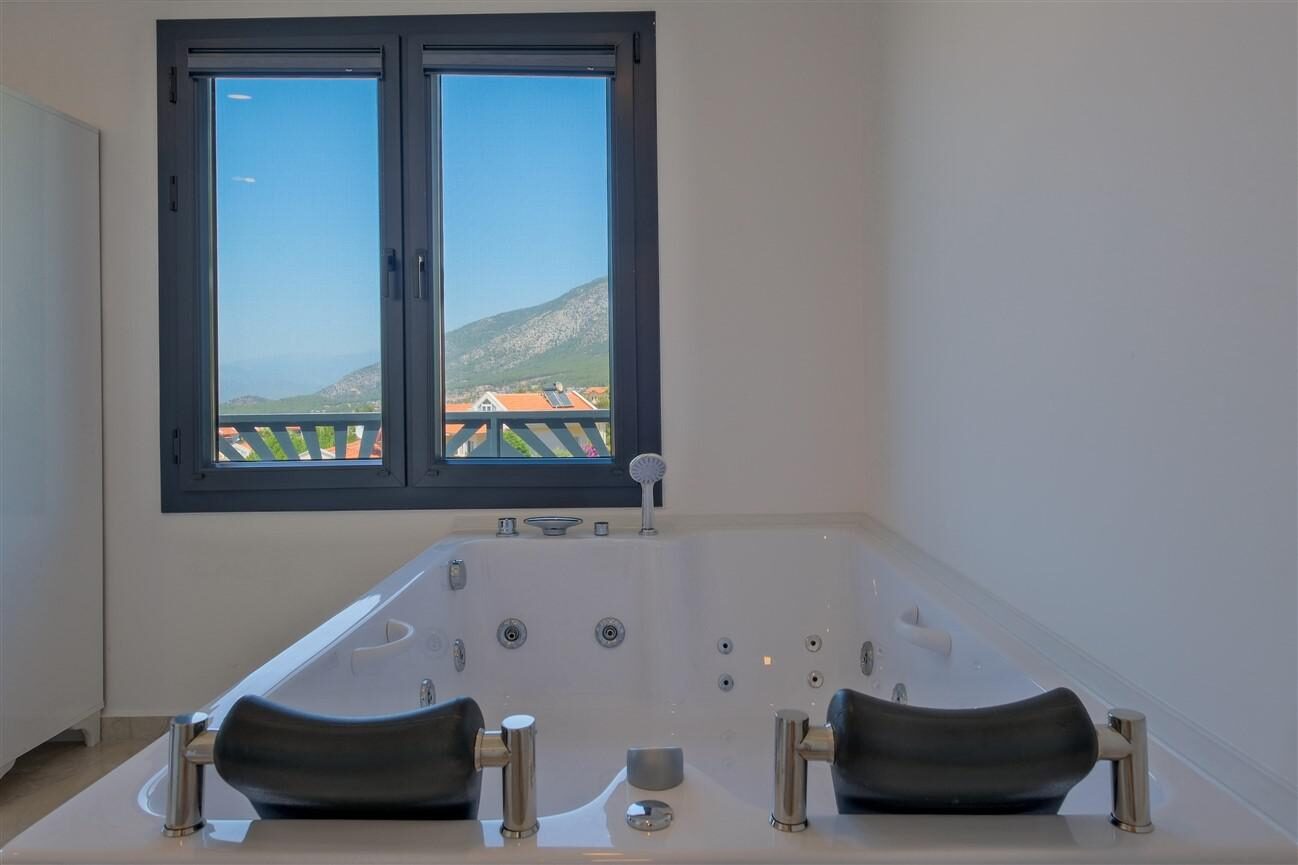 Villa Santorini — 61