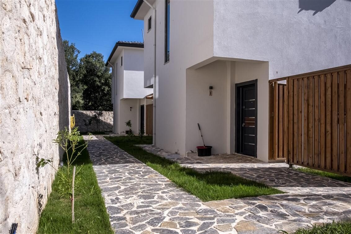 Villa Savaya 1 — 30
