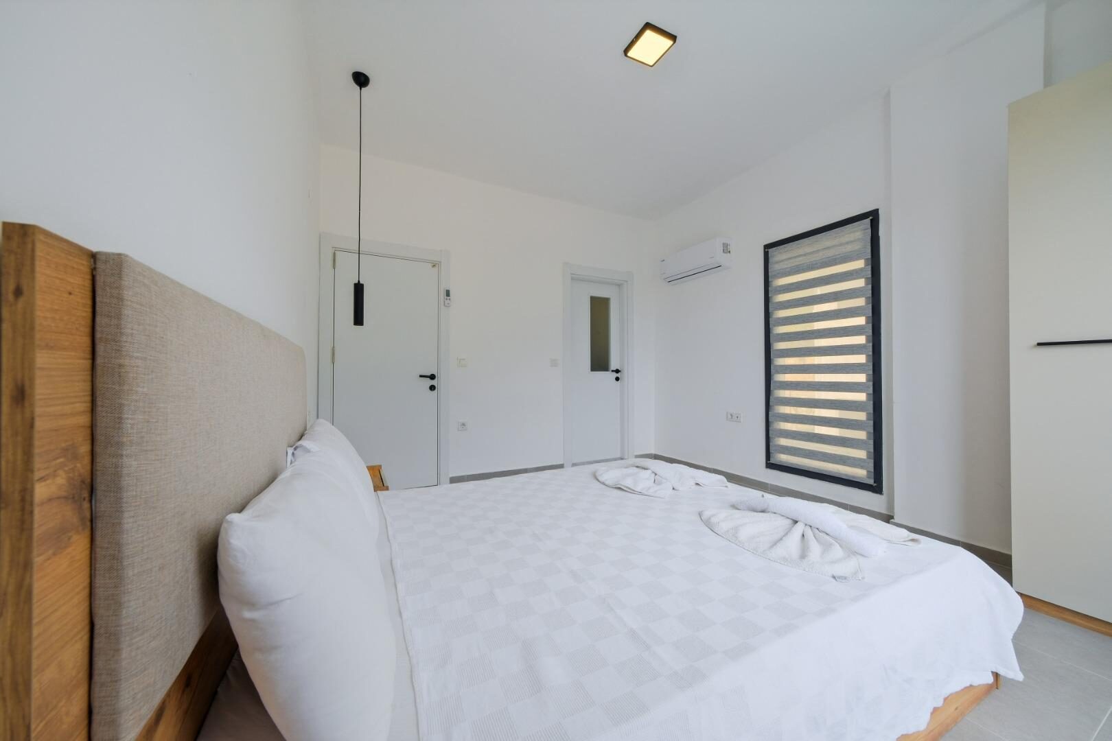 Villa Note 5 — 52