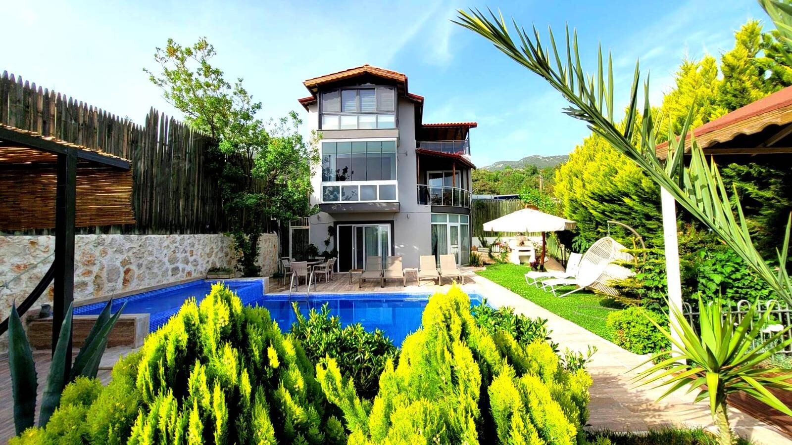 Villa Dere — 6