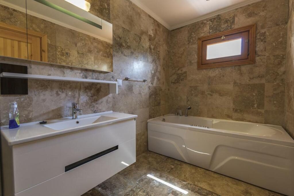 Villa Tepe Evi — 9
