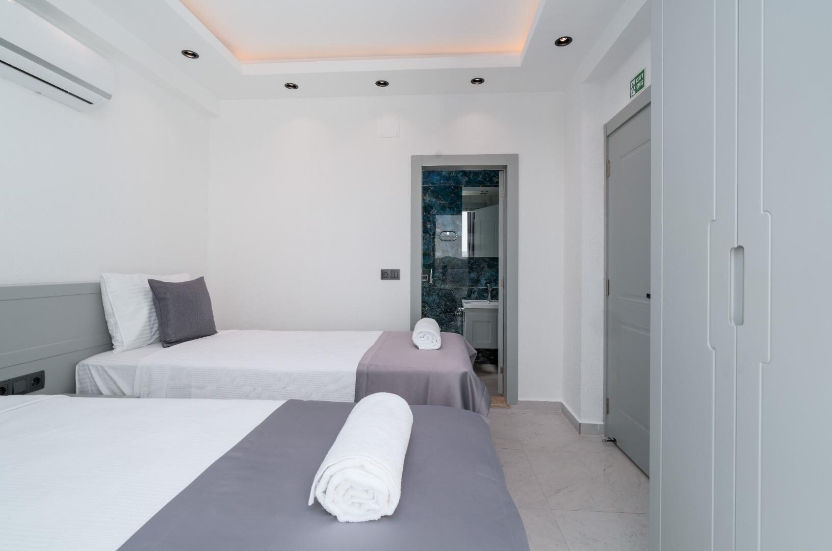 Villa Laren Duo — 34