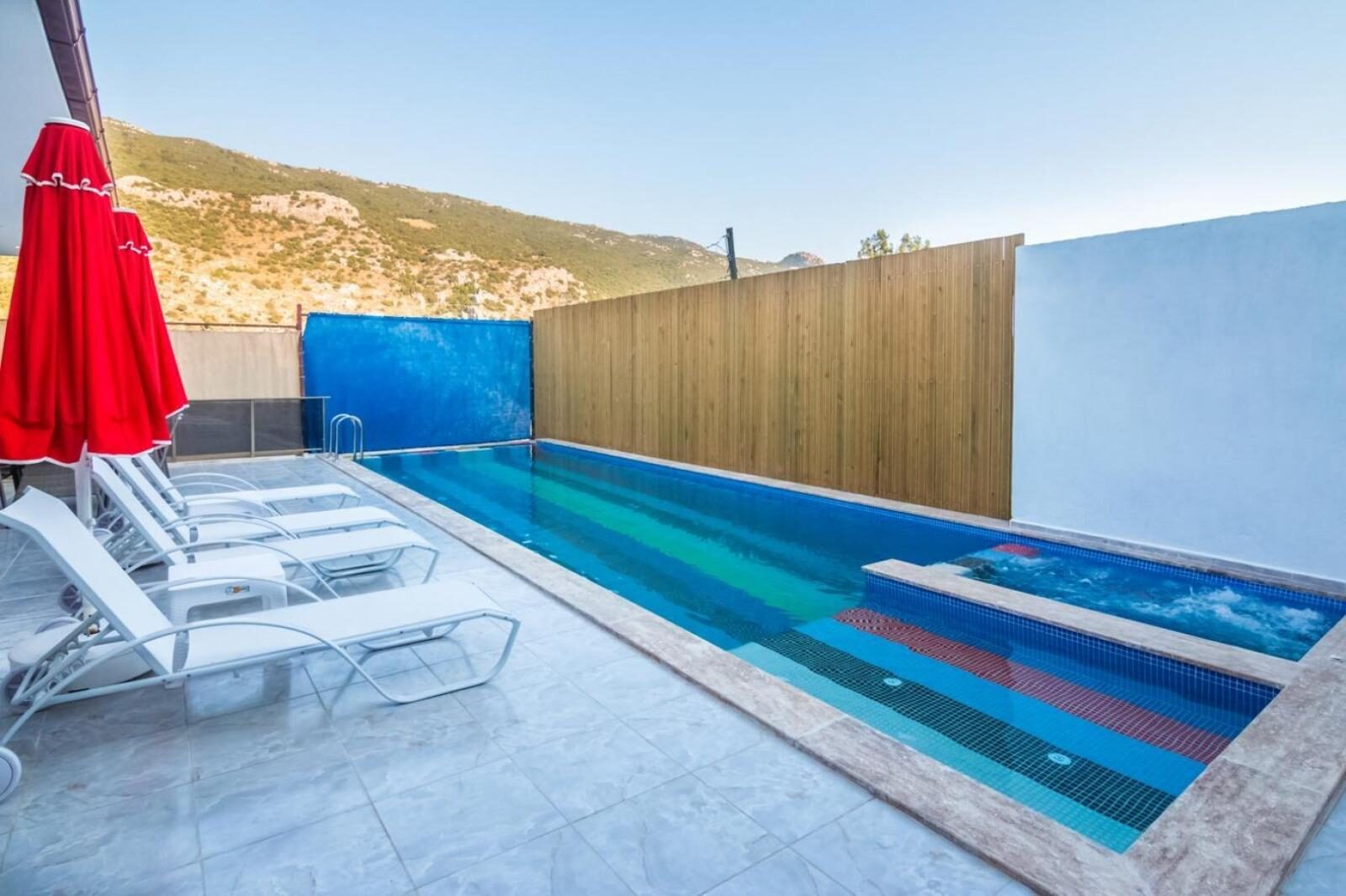 Villa Sunshine İslamlar — 4