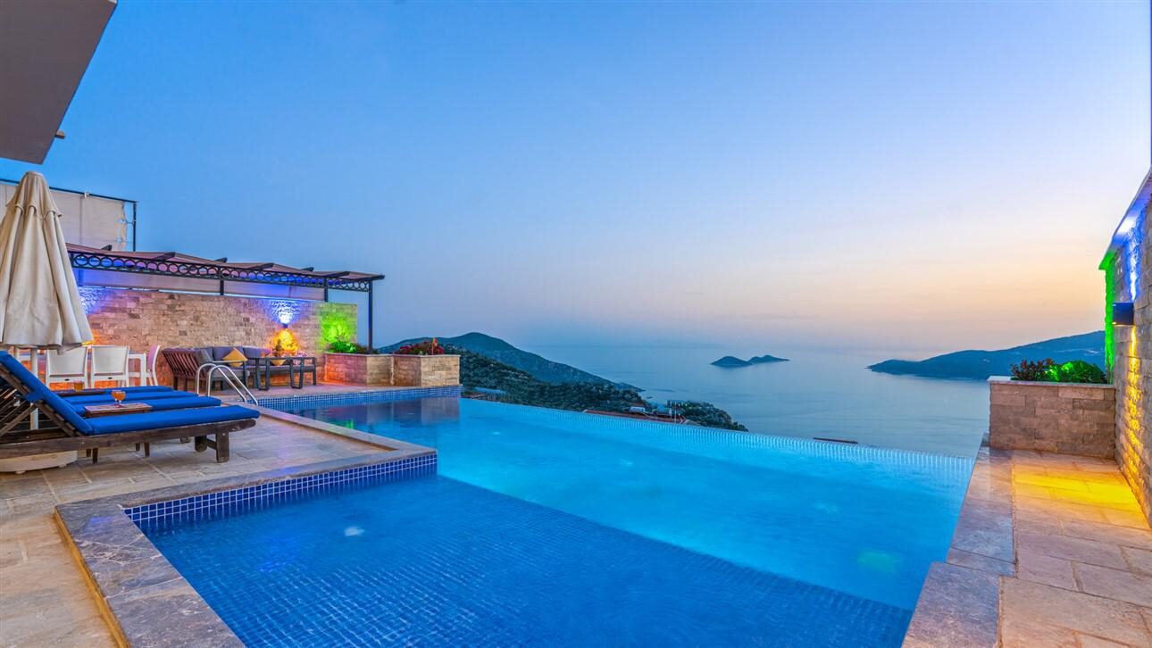 Villa Hulaki — 8